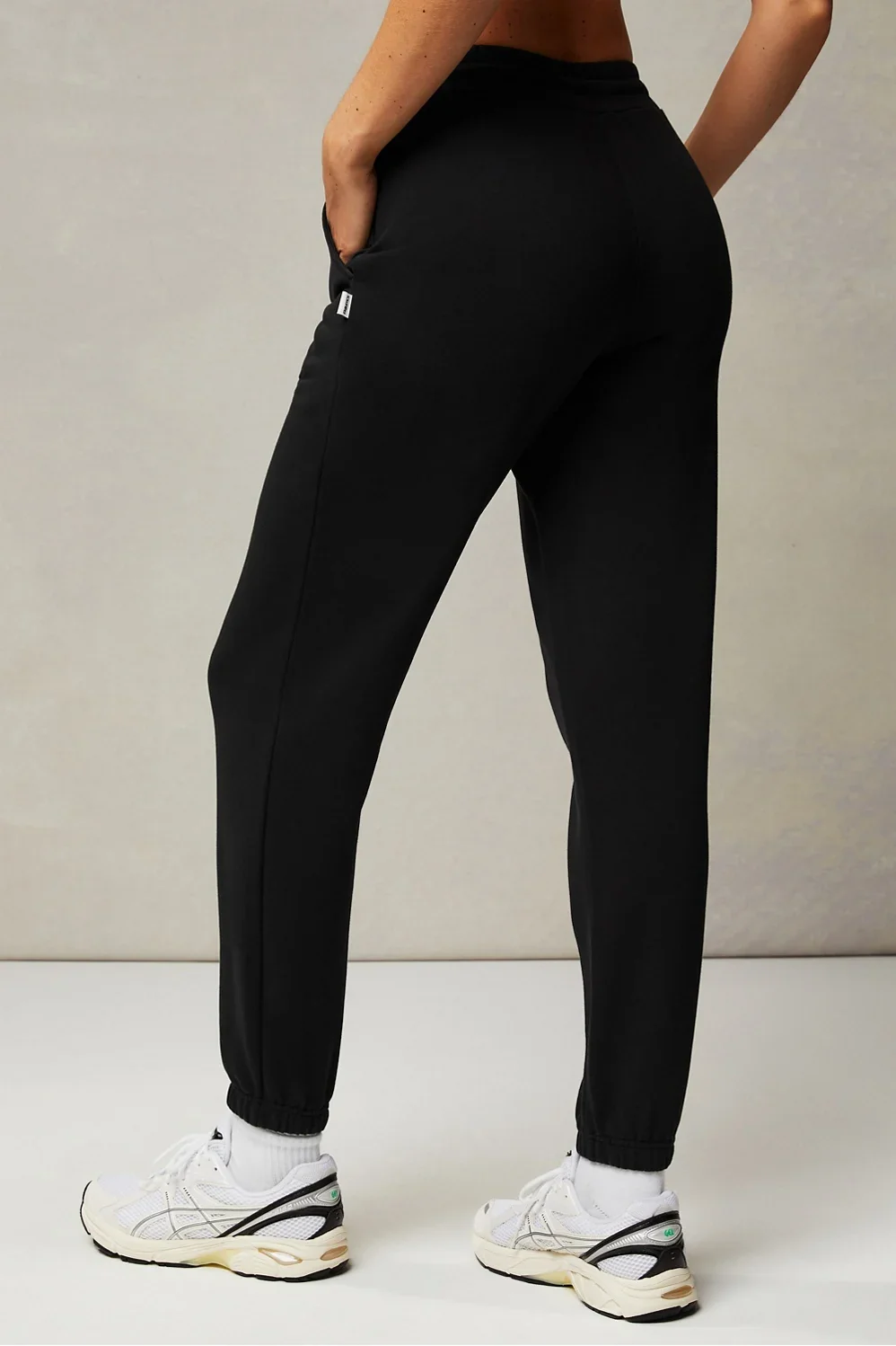 FABLETICS | UTR SPORTS YEAR ROUND TERRY HIGH WAISTED SWEATPANTS - Image 2